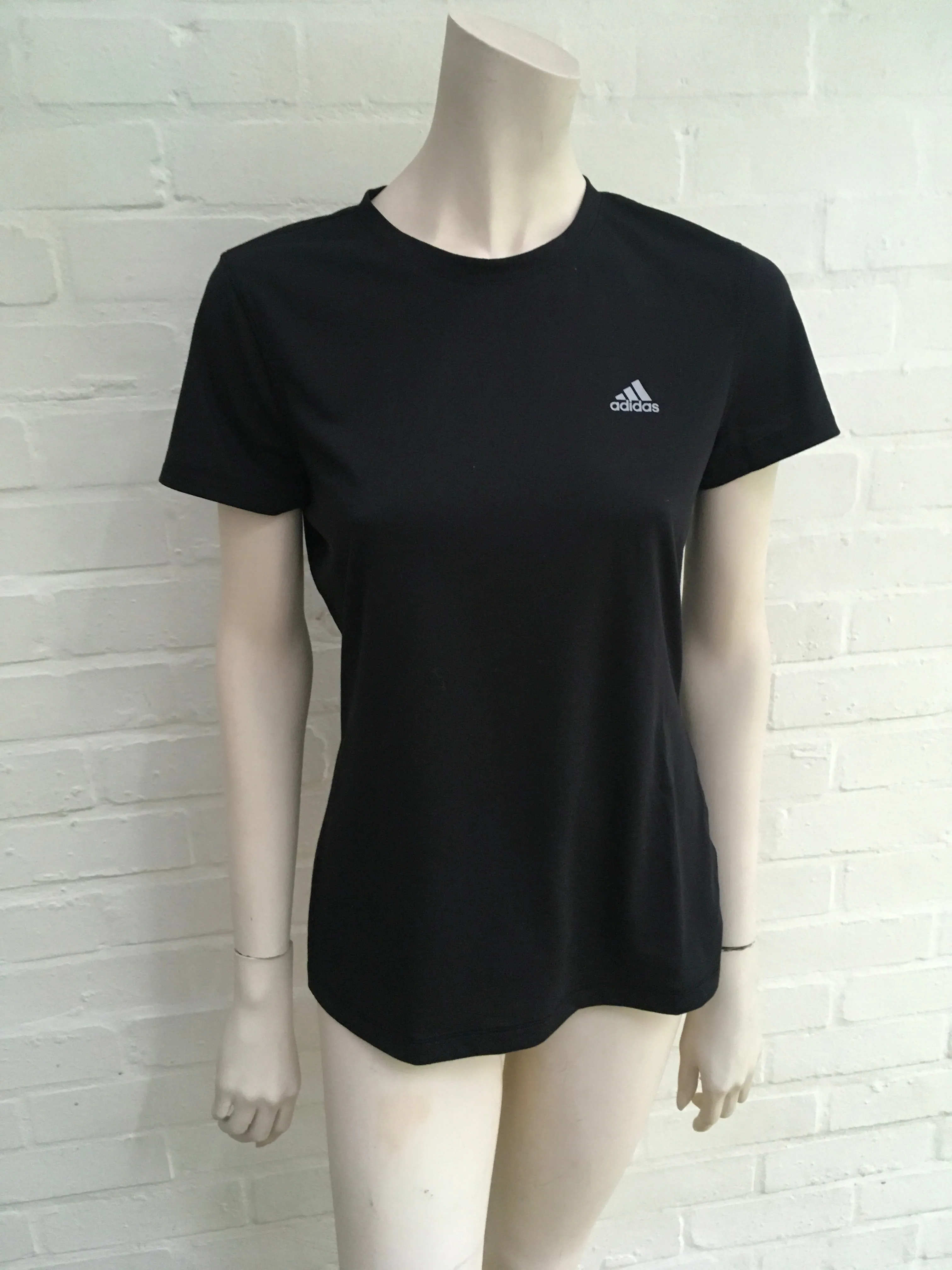 Adidas Women's Slim fit Black T Shirts SIZE S SMALL ladies