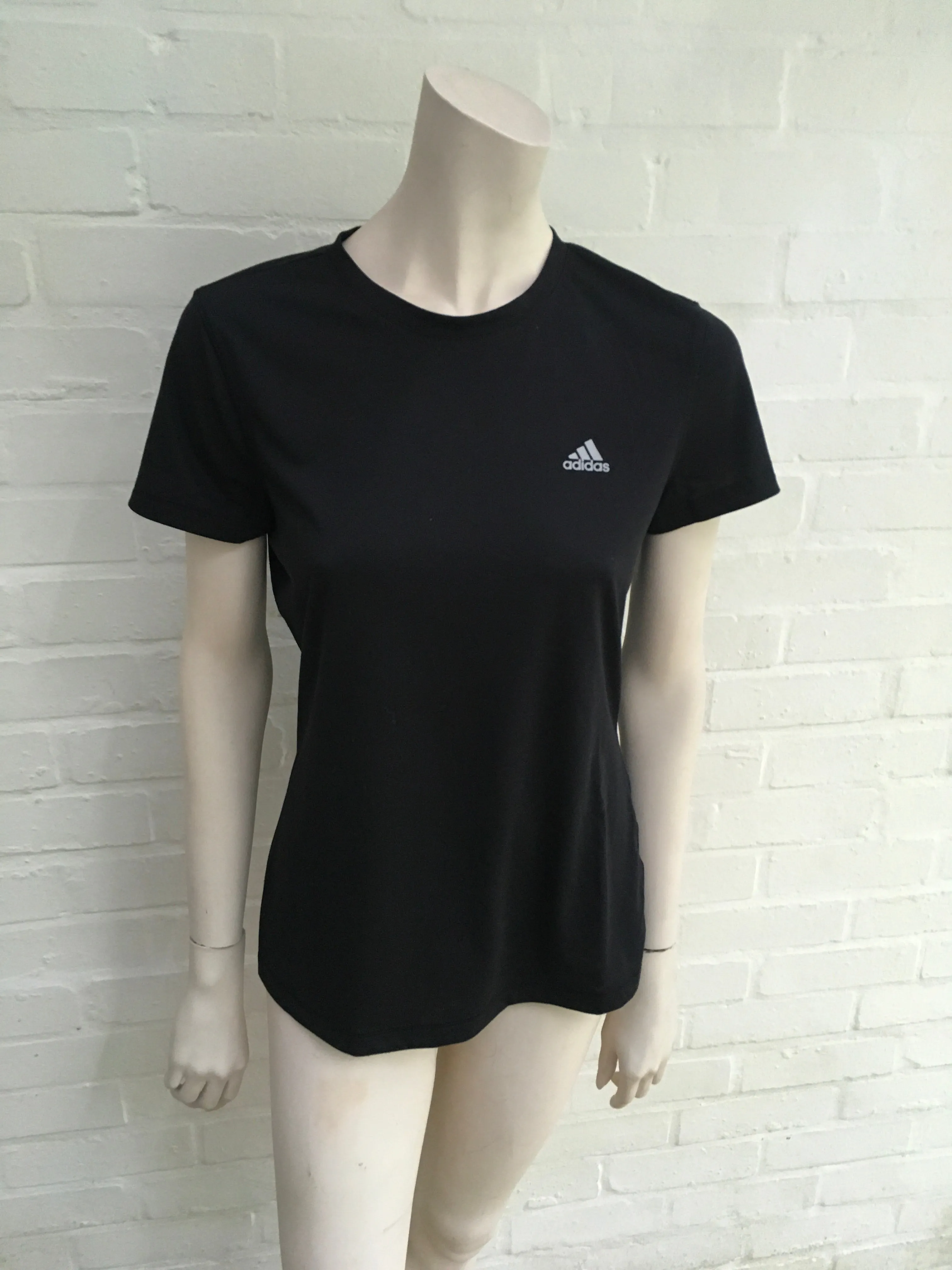 Adidas Women's Slim fit Black T Shirts SIZE S SMALL ladies