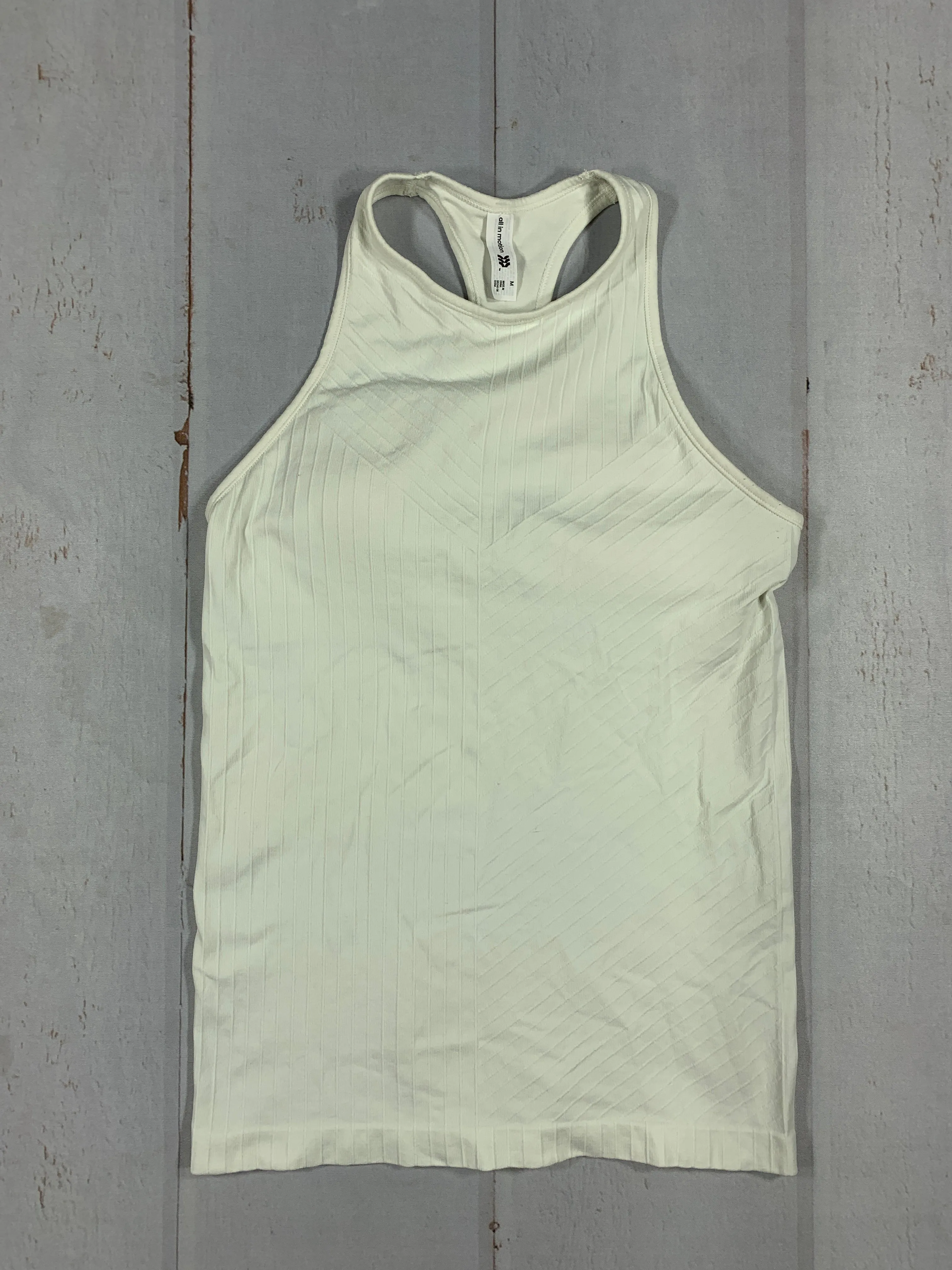 All in Motion Tank size Medium