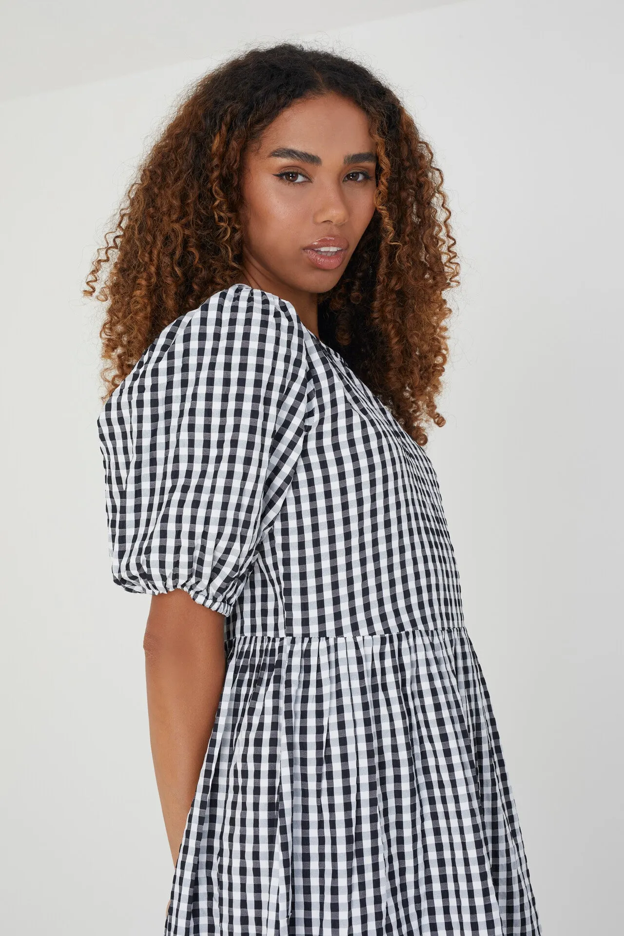 BLACK GINGHAM PRINT MIDI LENGTH WOVEN DRESS