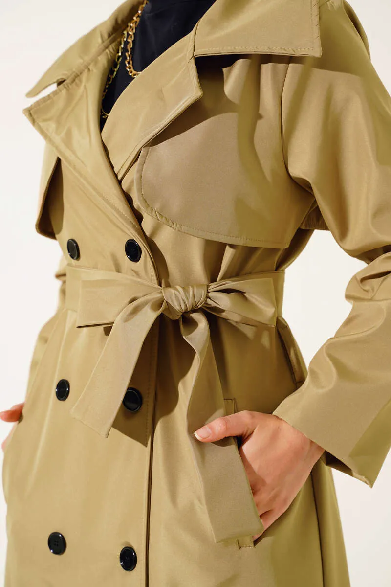 Buttoned Trench Coat - Camel
