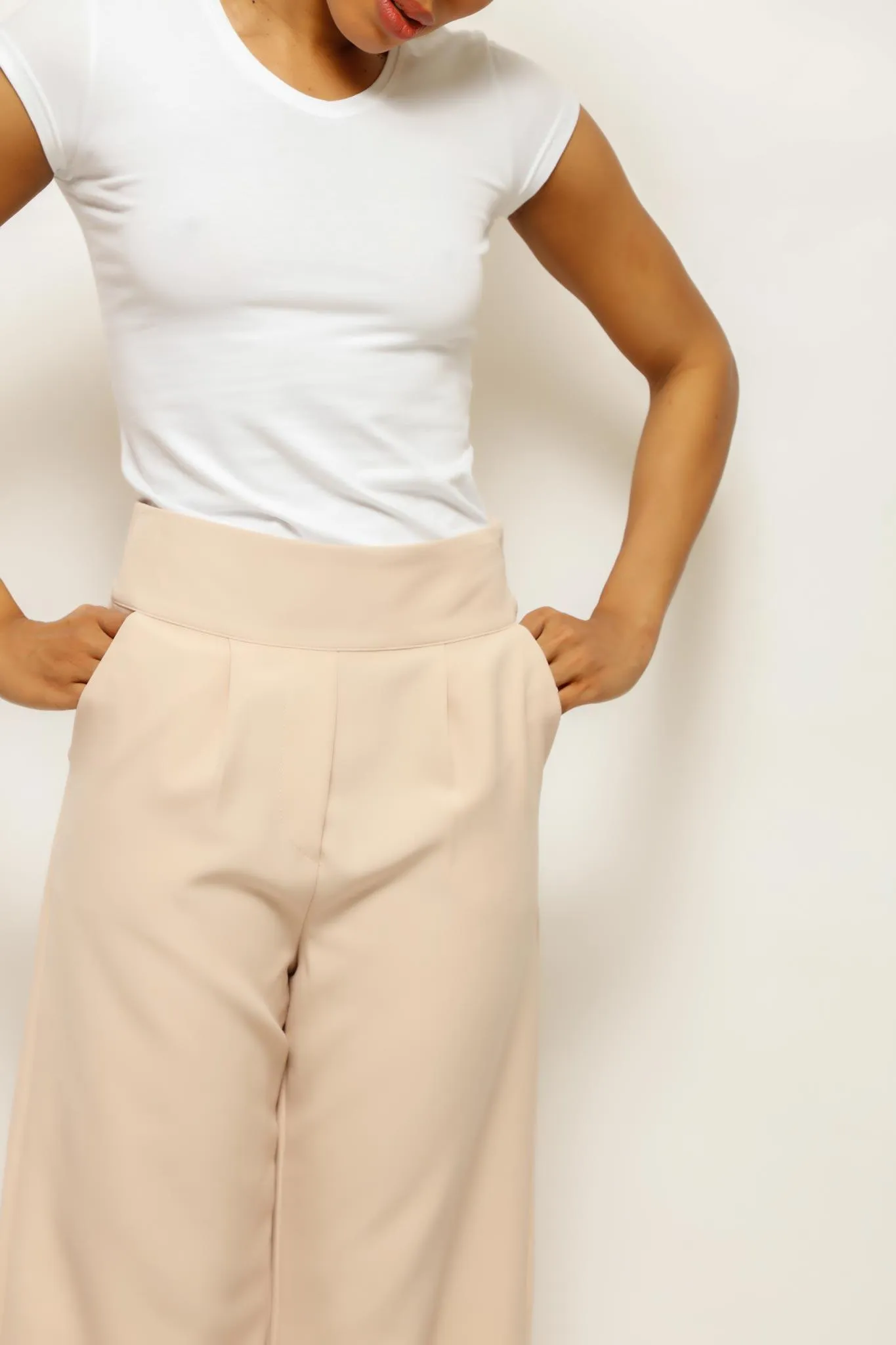 CASUAL LADIES PANTS