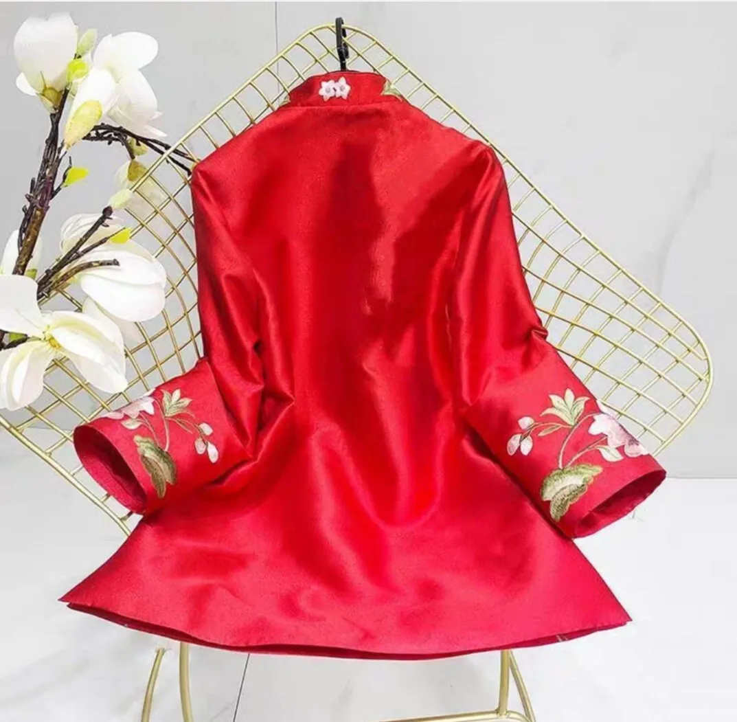 Chinese New Year Qipao CheongsamTop Embroidery Shirt/ Hanfu