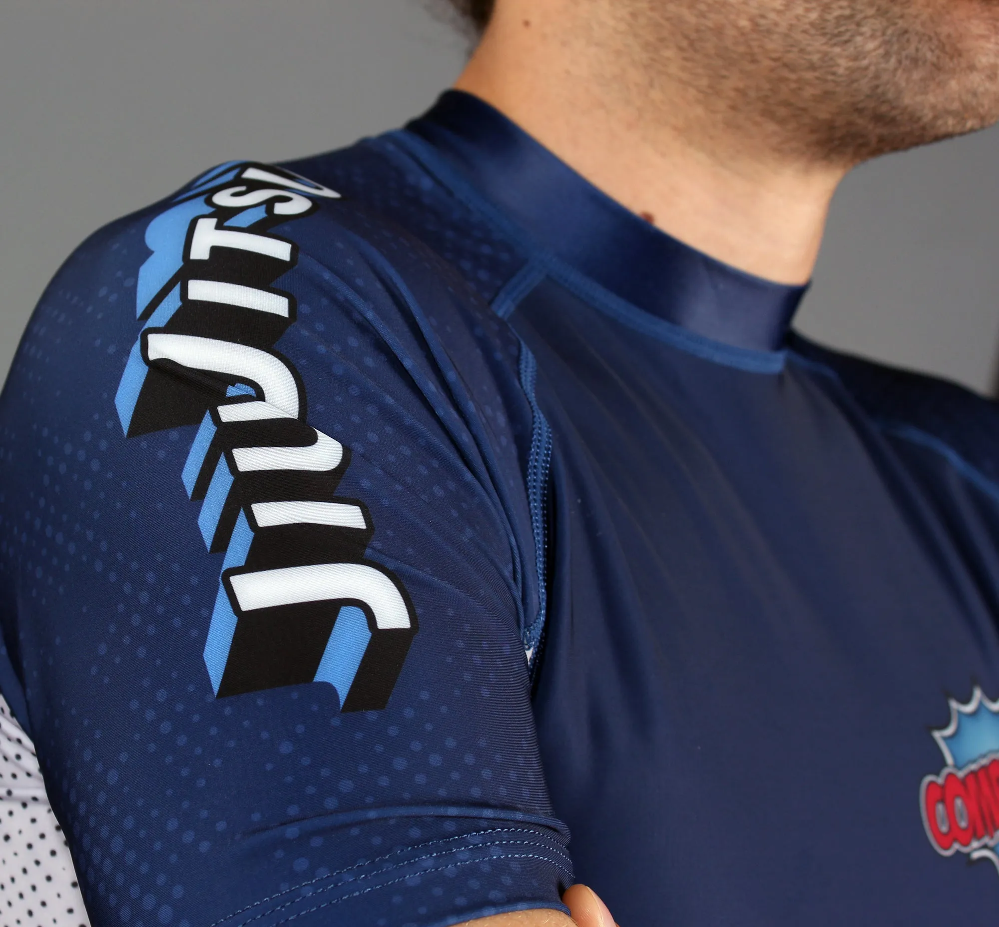 COMBATE! Women's Rash Guard