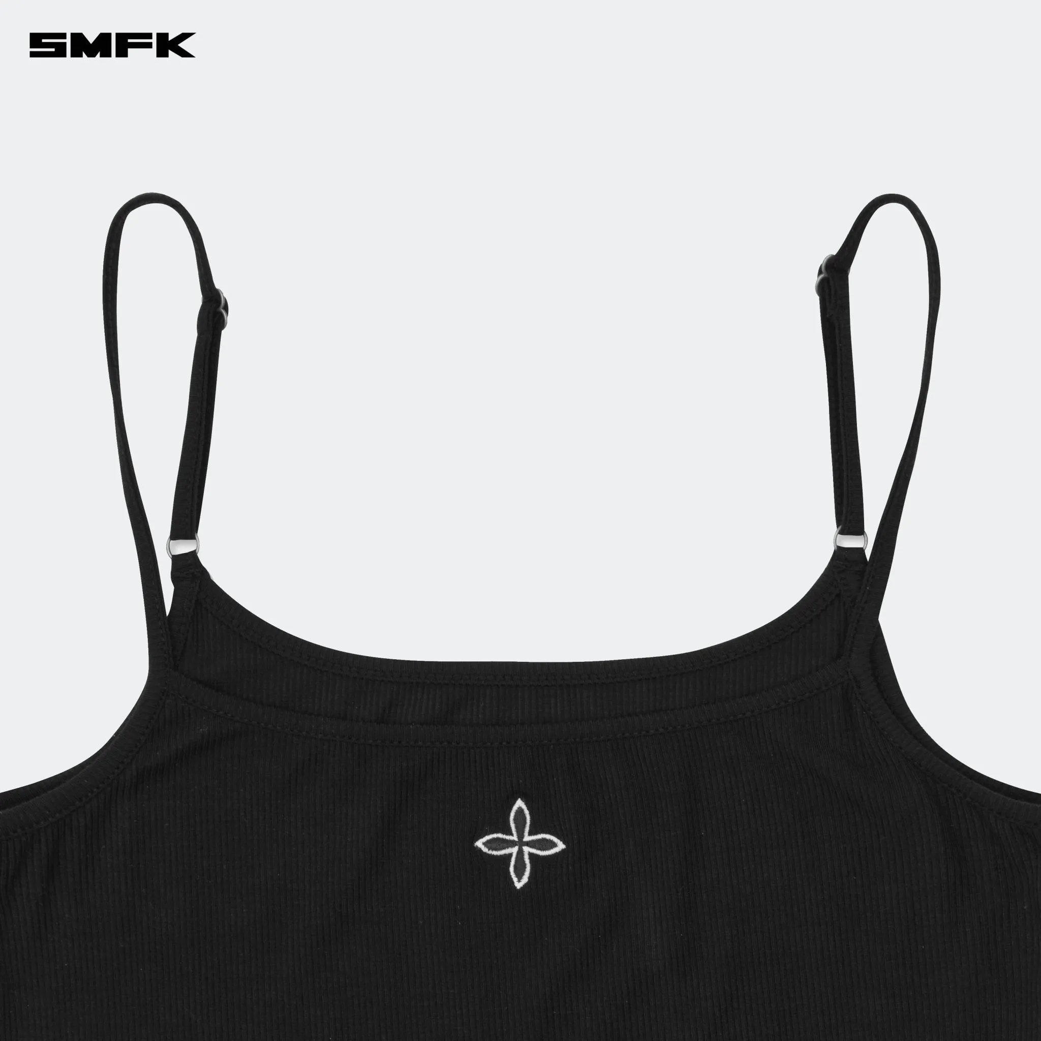 Compass Hug Ultra-Short Sports Strap Top Black