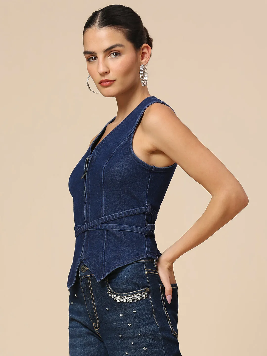 DARK WASH DENIM FITTED ZIPPERED WAISTCOAT