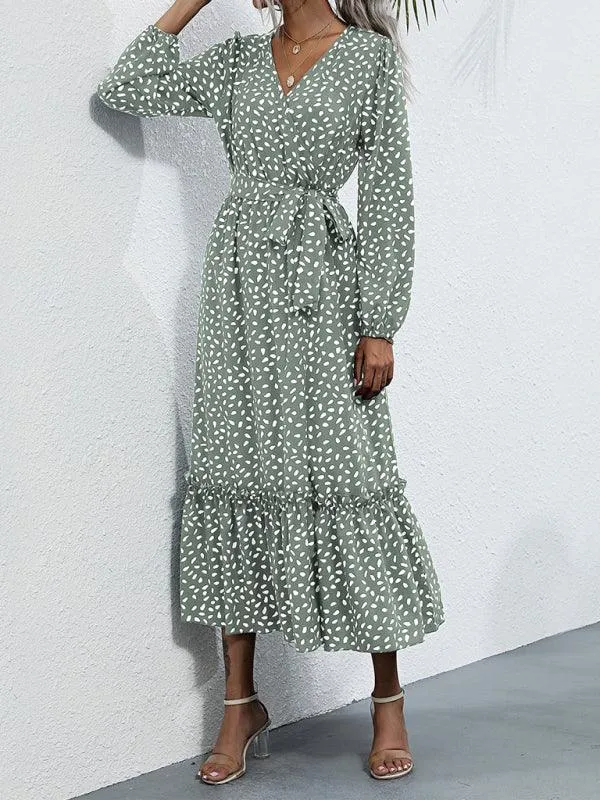 Elegant Black Polka Dot Dress for Women - A Timeless Wardrobe Staple