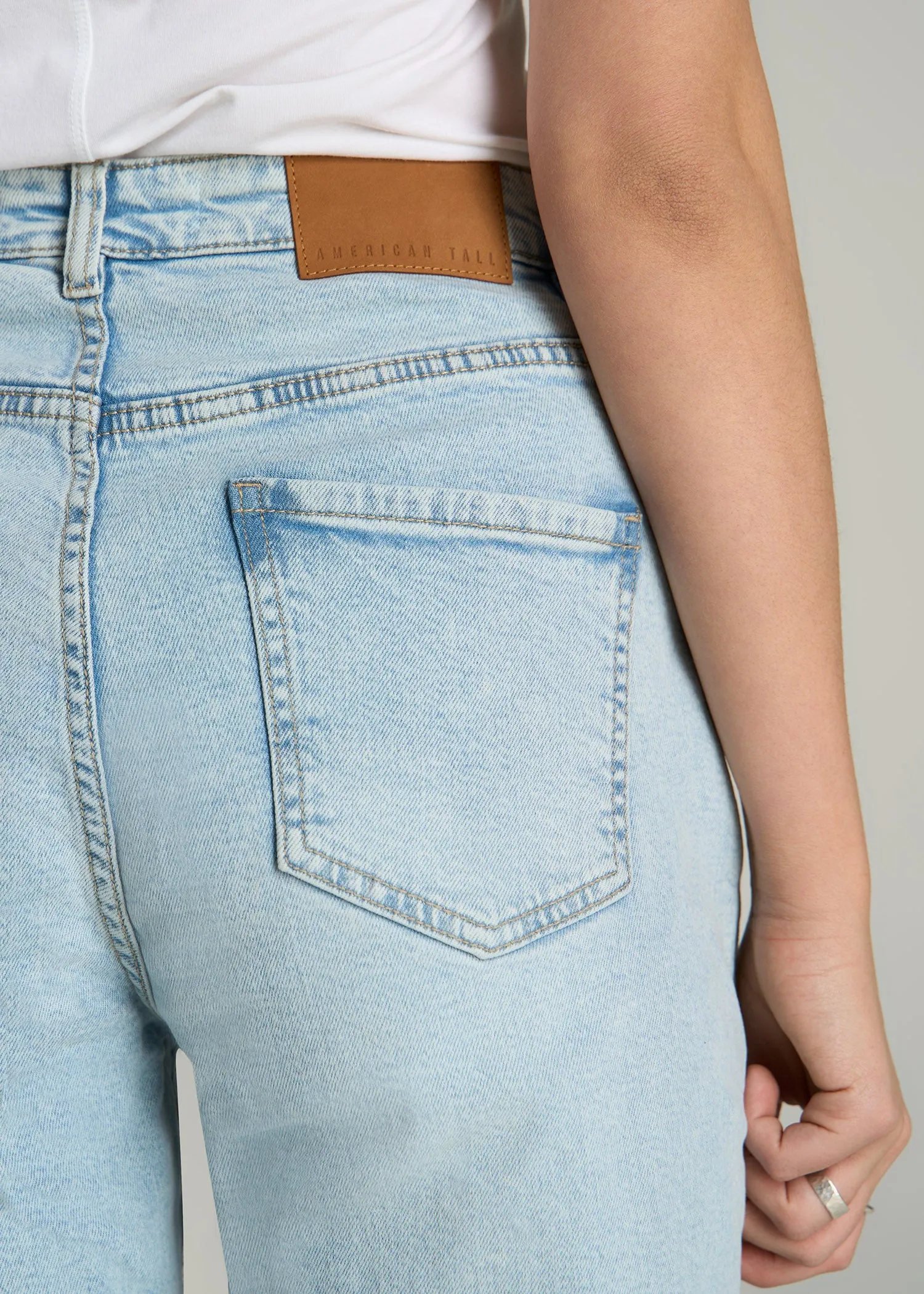 Emma High Rise Relaxed Tapered Tall Women's Jeans in Vintage Light Indigo