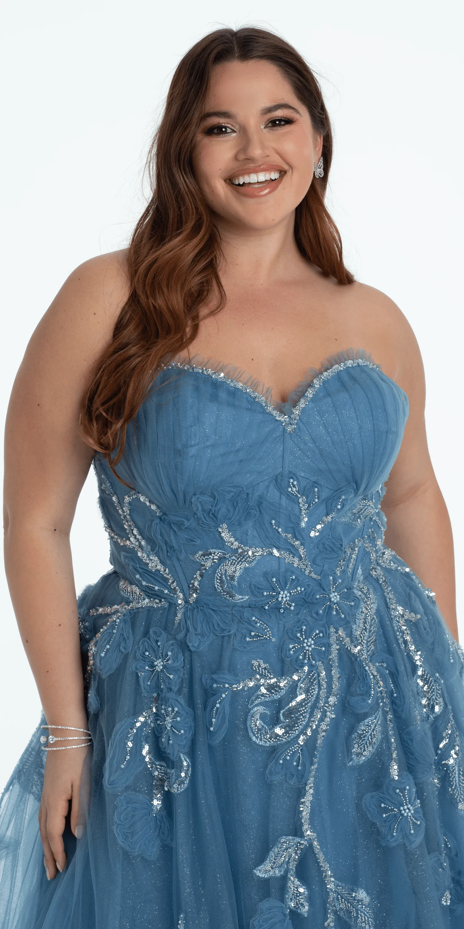 Glitter Tulle Embellished Sweetheart Ballgown