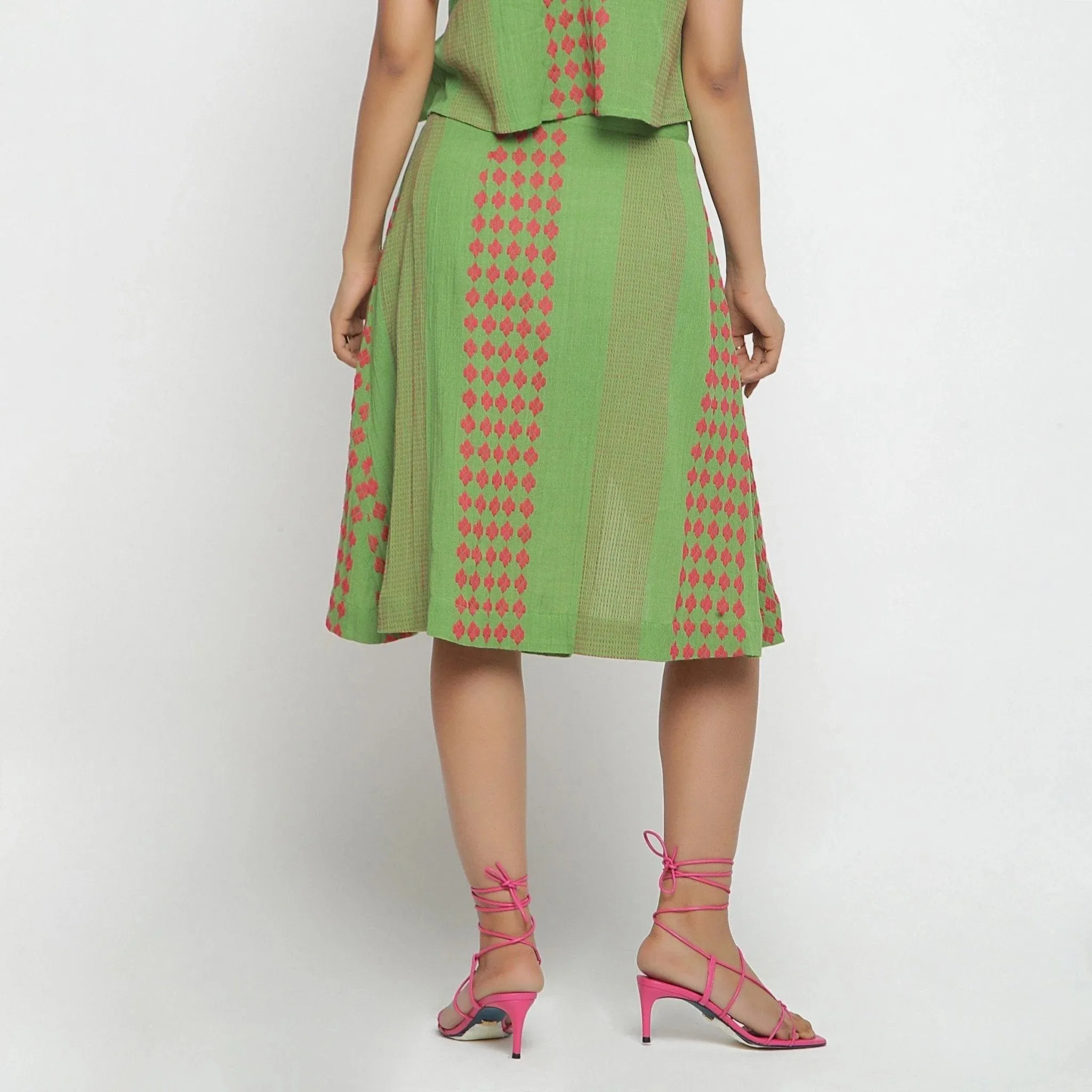 Green Crinkled Cotton Geometric Knee Length Skirt