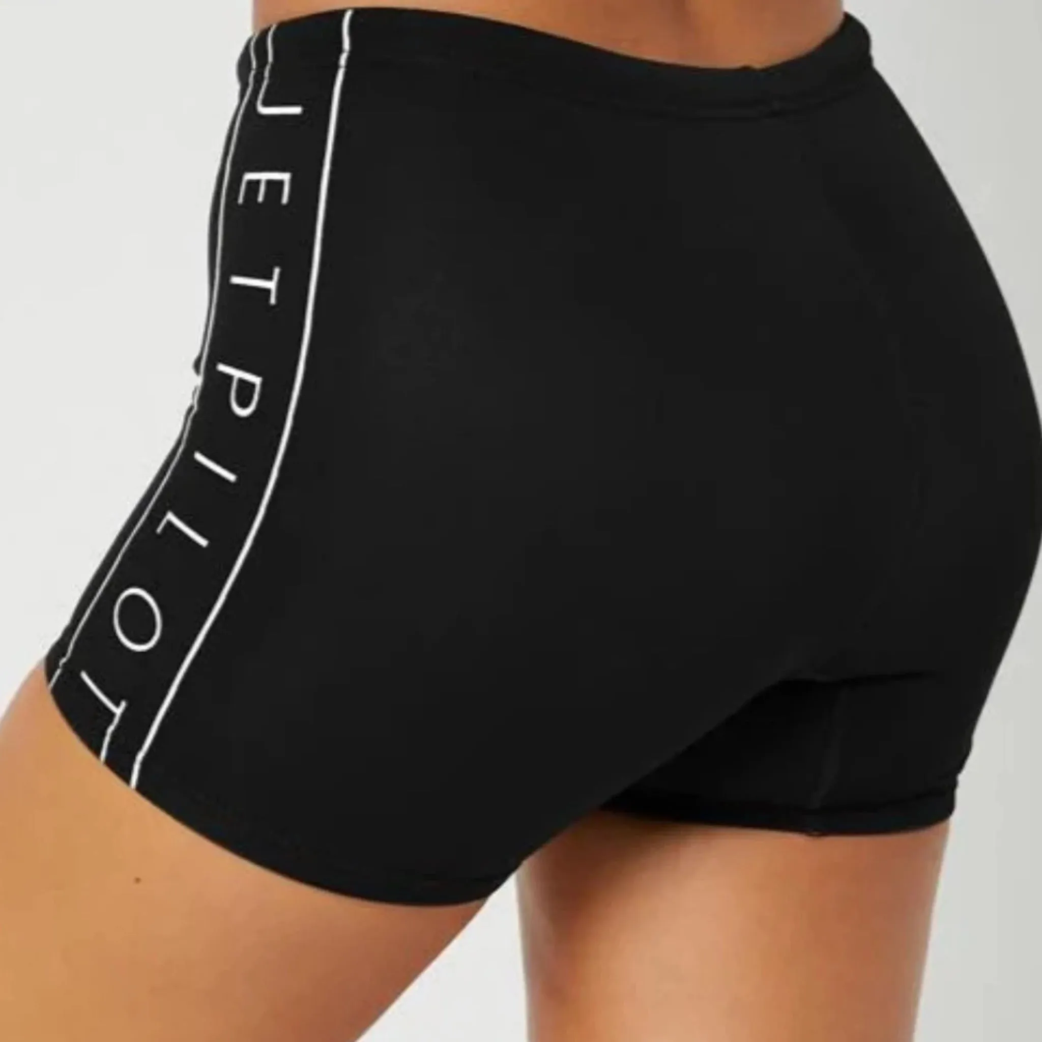 Jetpilot Women's Cause 5" Wetsuit Shorts