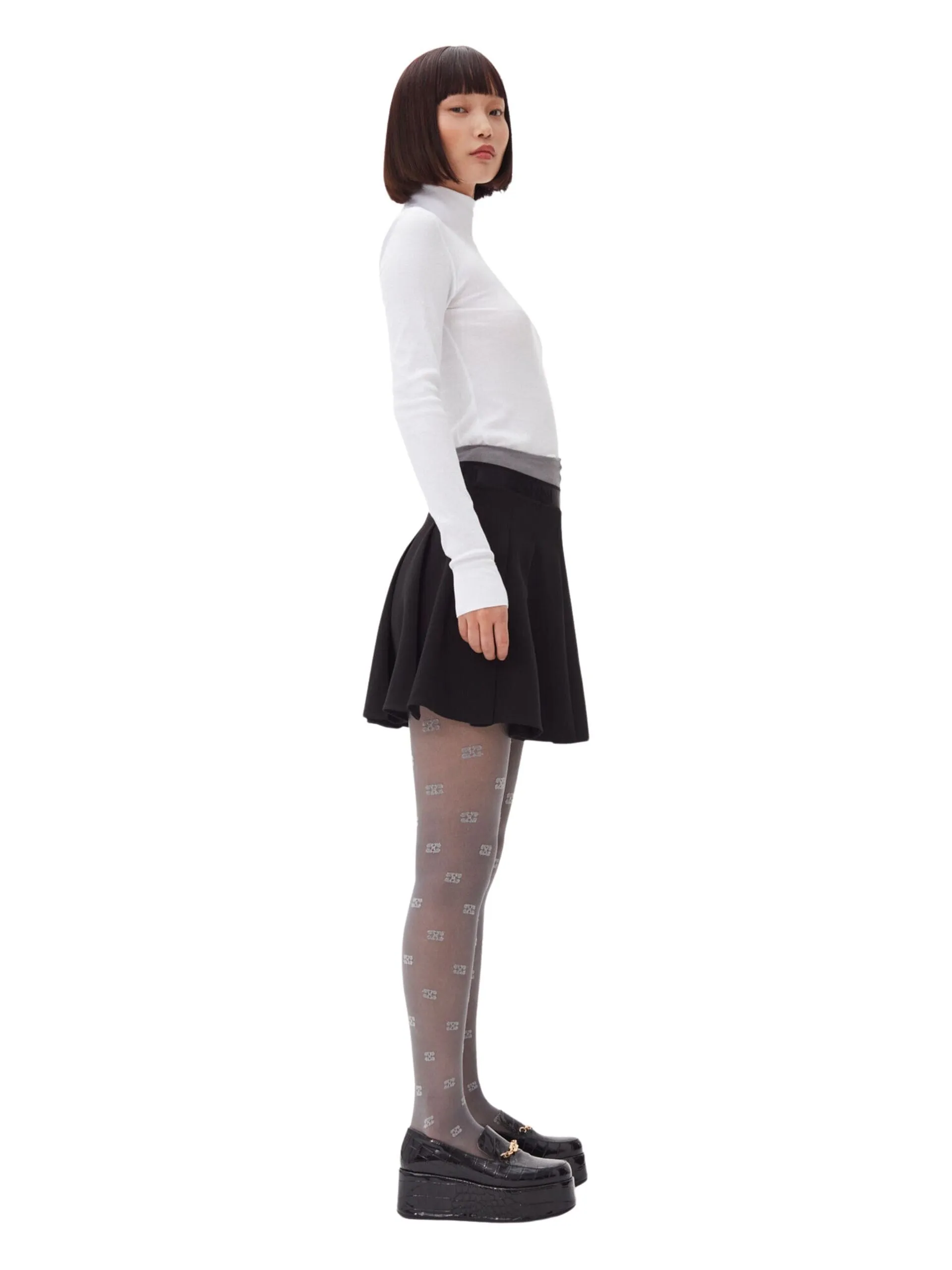 Light Twill Pleated Mini Skirt / Black