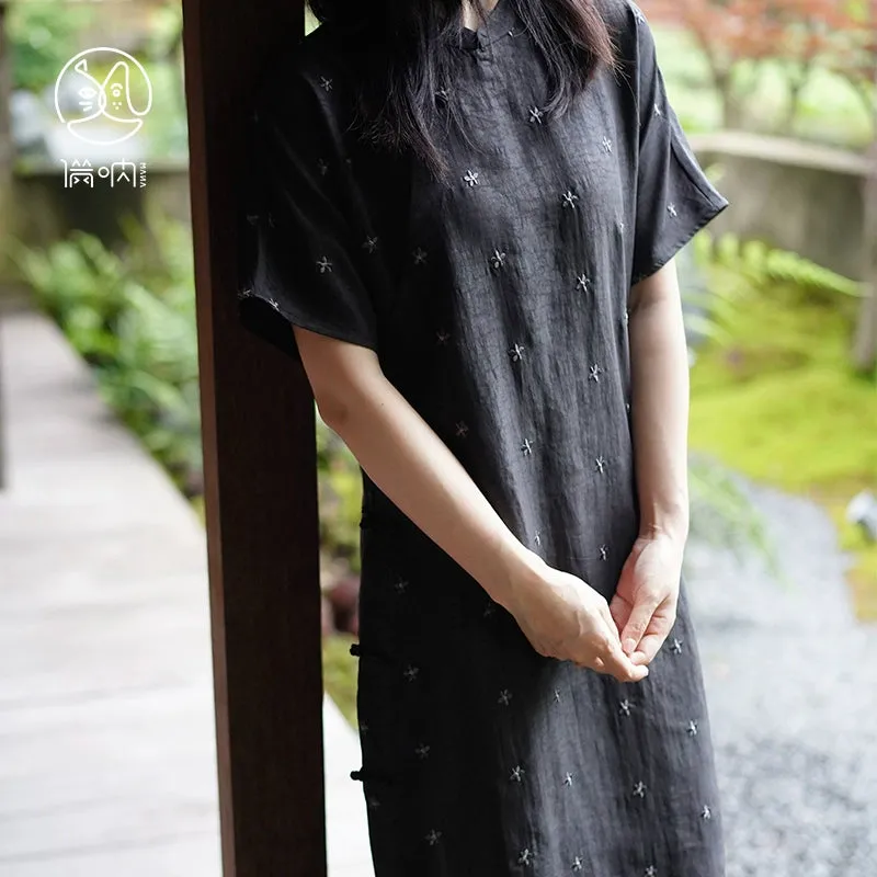 Mana Women Silk Elegance Xiangyun Qipao Dress