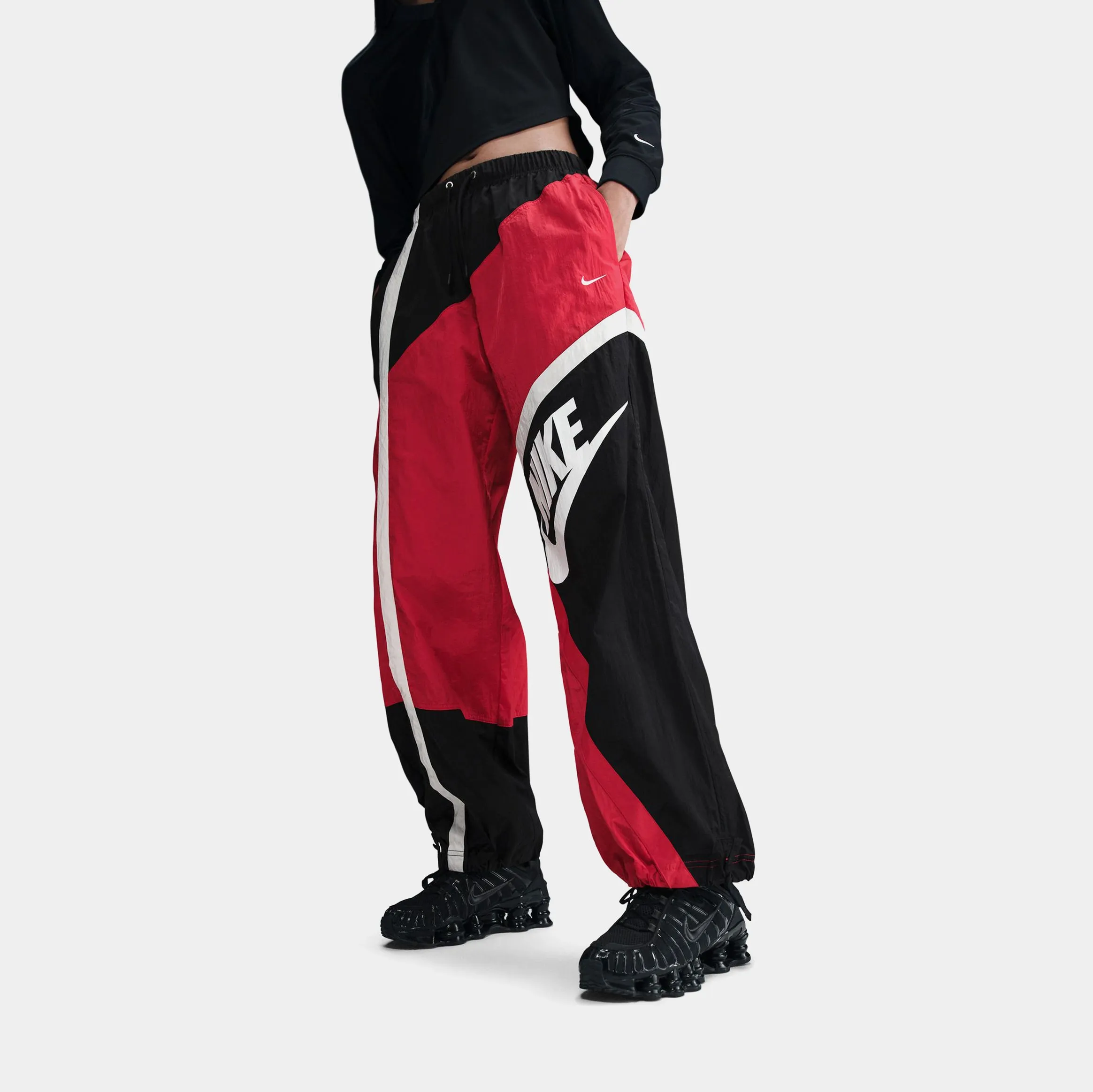 NSW Street Woven Open Hem Womens Pants (Red/Black)