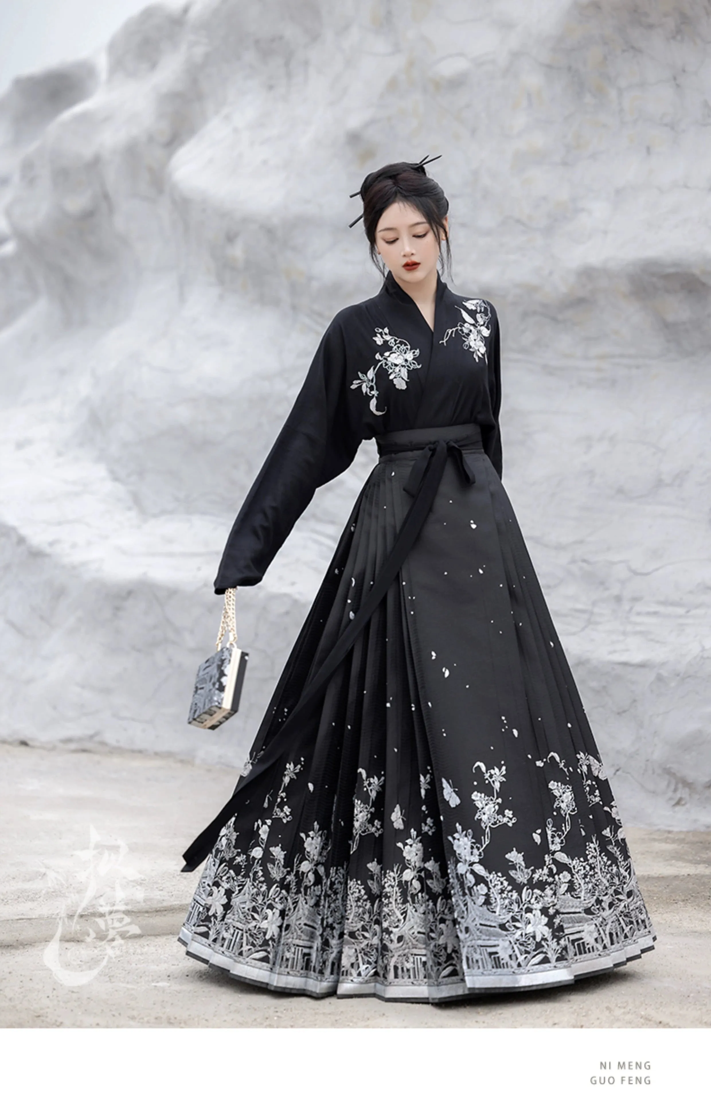 Original imitation luodian horse face skirt, new Chinese style, daily work, improved short-sleeved Hanfu summer