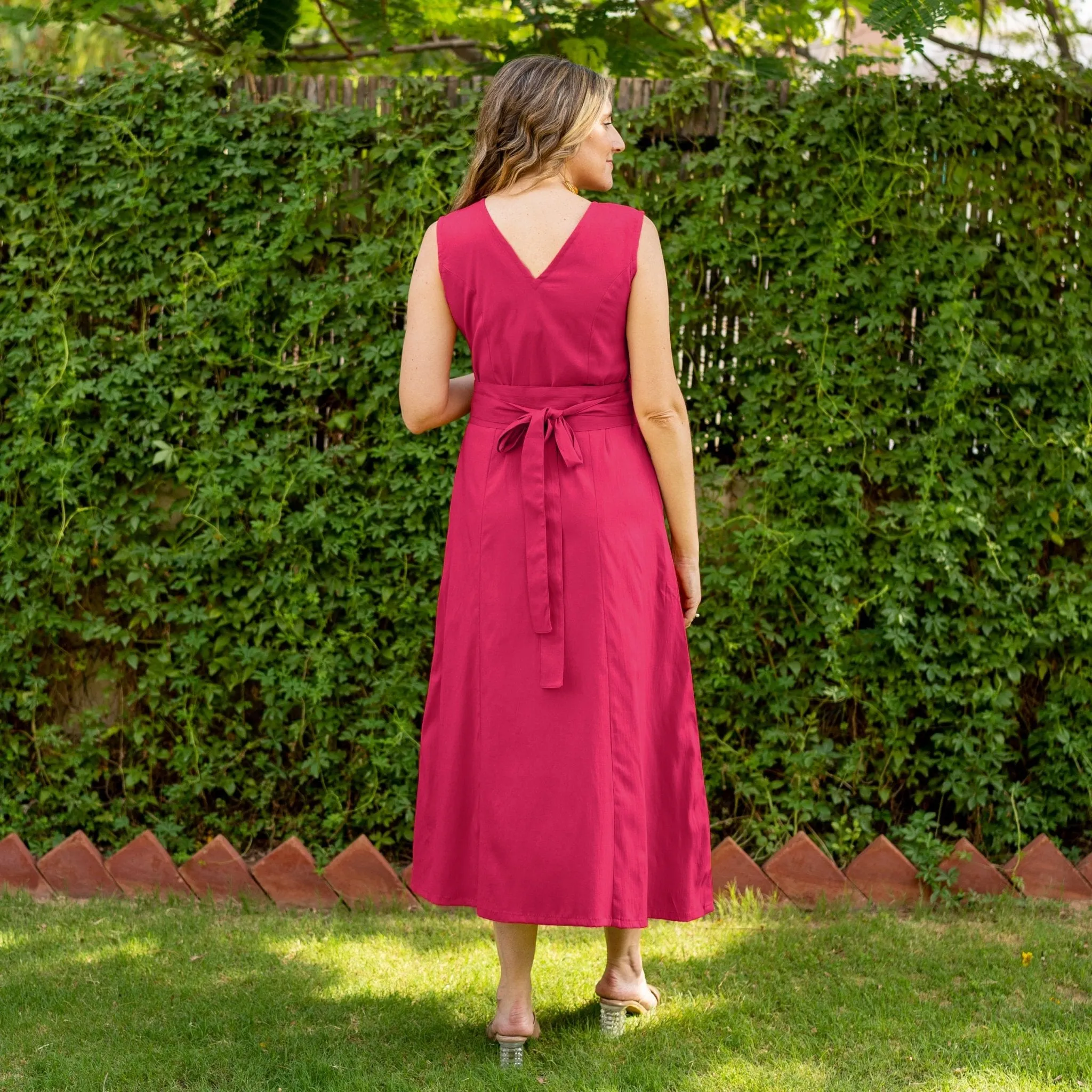 Pink Cotton V-Neck Sleeveless Maxi Dress