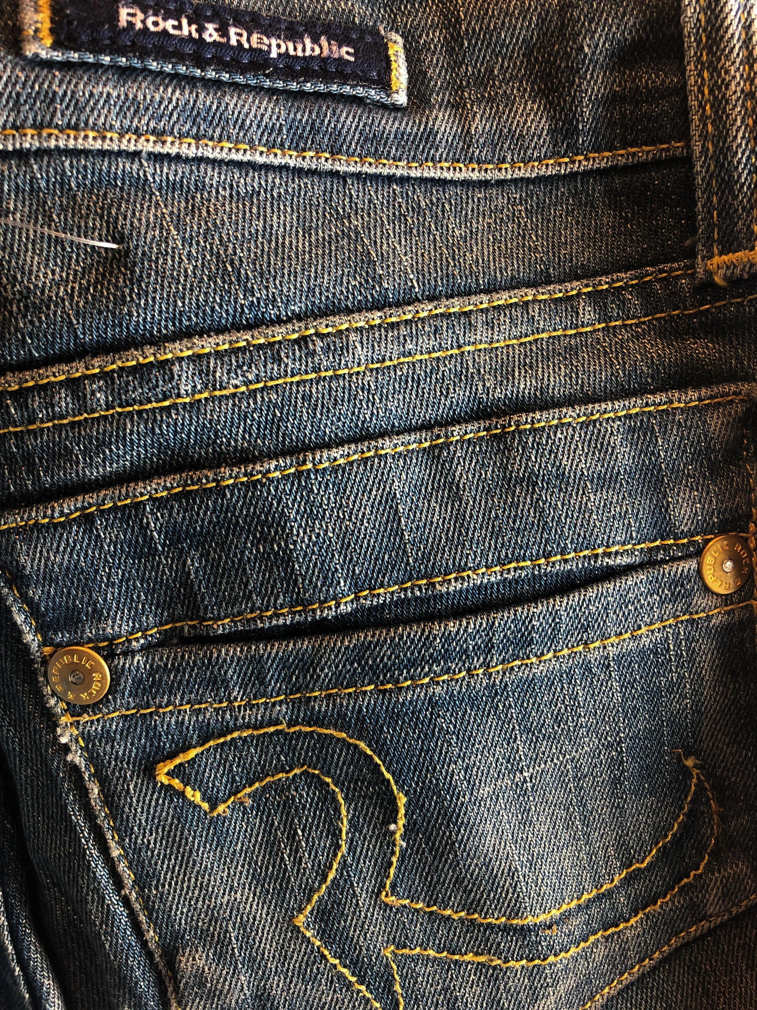 Rock & Republic, Motley Flare Jean with Split 'R' Pocket, Size 27 (4)