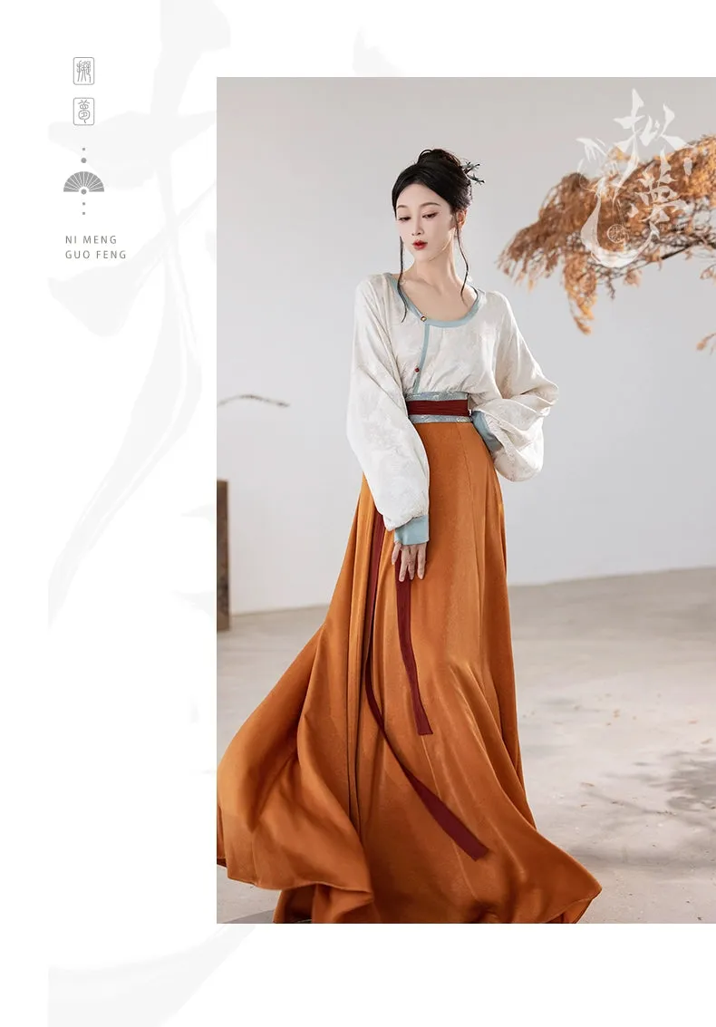 the Tang style is breathable, the silk neck, the round neck shirt, the ten broken skirts, the summer