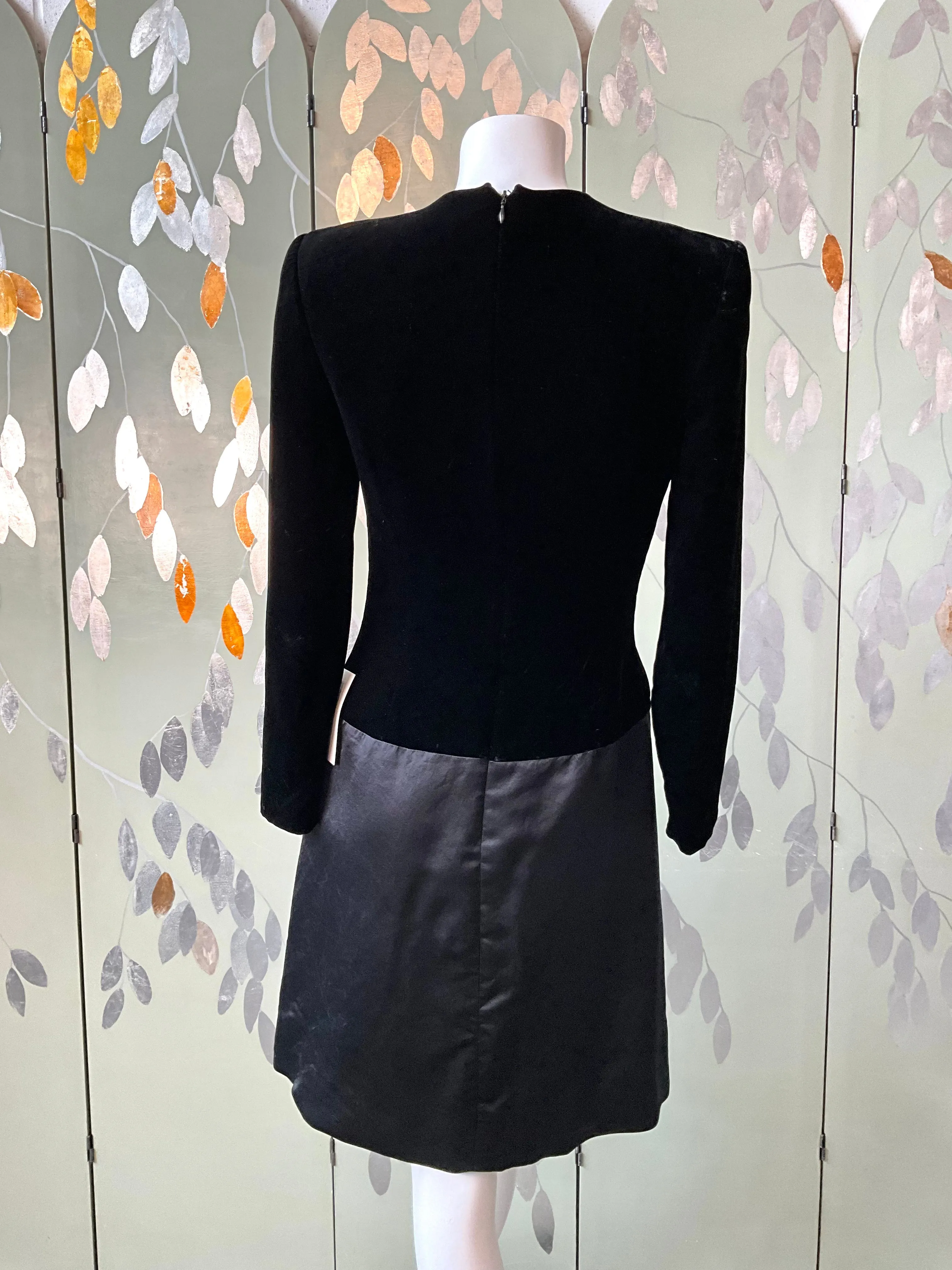 Vintage 1980s Black Velvet Carolina Herrera Dress, Small