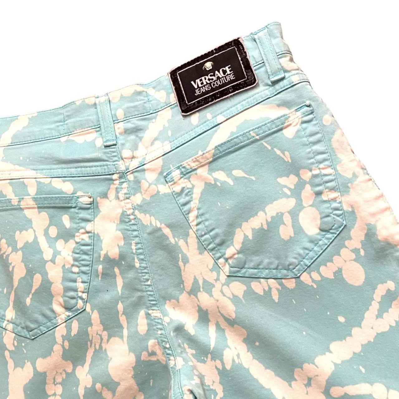 Vintage VERSACE Women's Bottom Couture Mom Style Jeans Pant Blue Golden Pattern with Pockets Size 30"