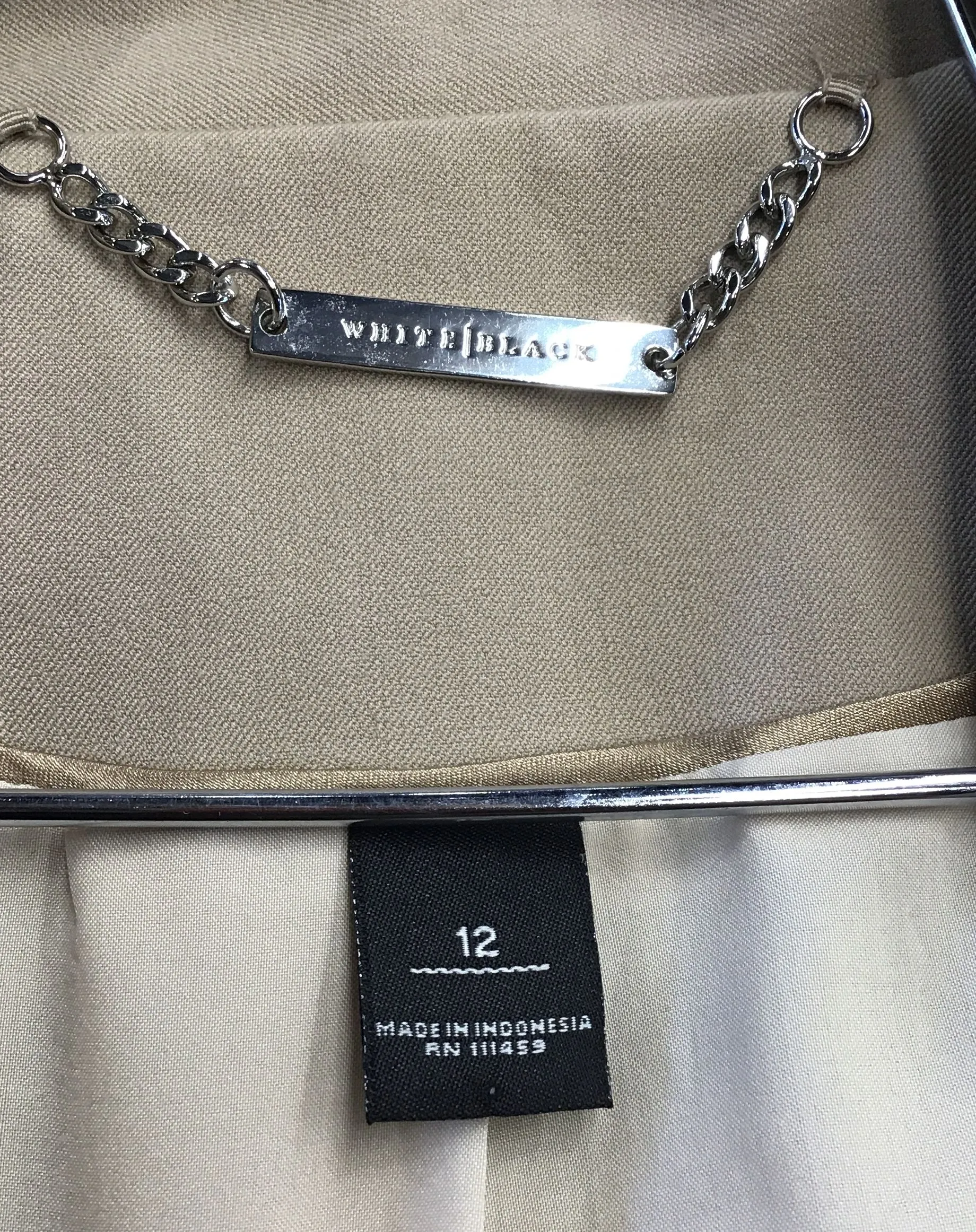 White House Black Market Women's Beige Single-Breasted Blazer - Size 12