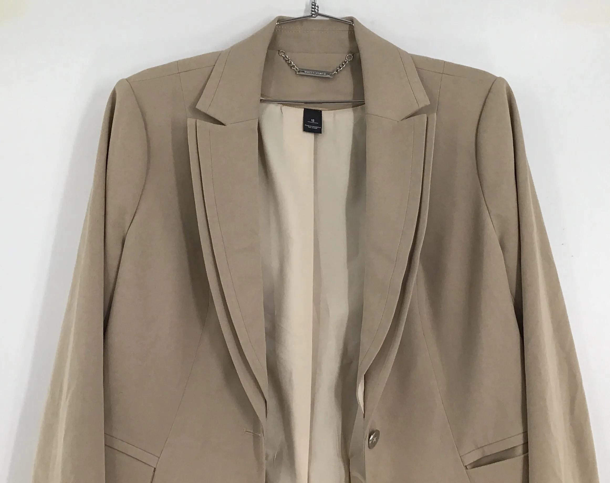White House Black Market Women's Beige Single-Breasted Blazer - Size 12