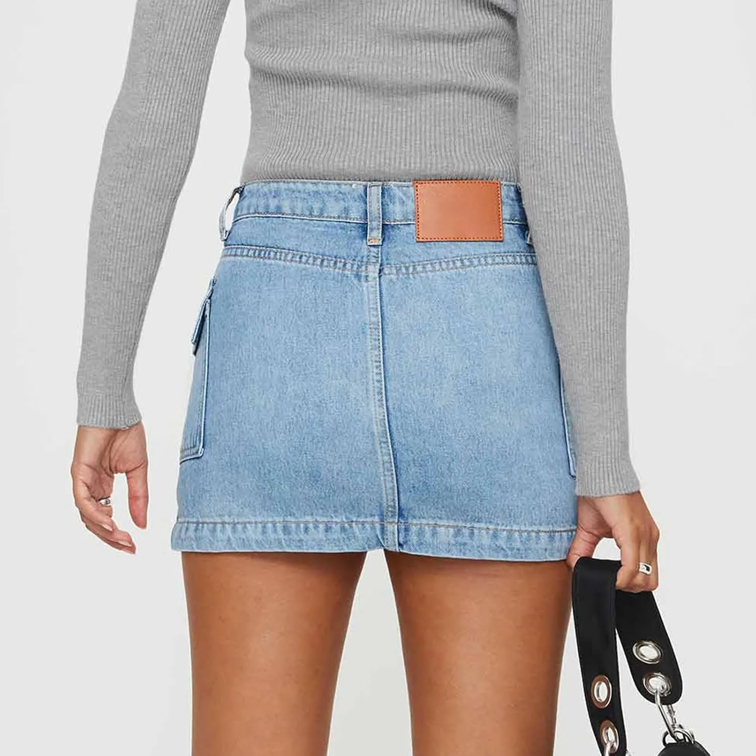 Women Y2k Denim Mini Skirts Vintage Mid Rise Slim Cargo Denim Skirts Bodycon Mini Jean Skirts with Pockets