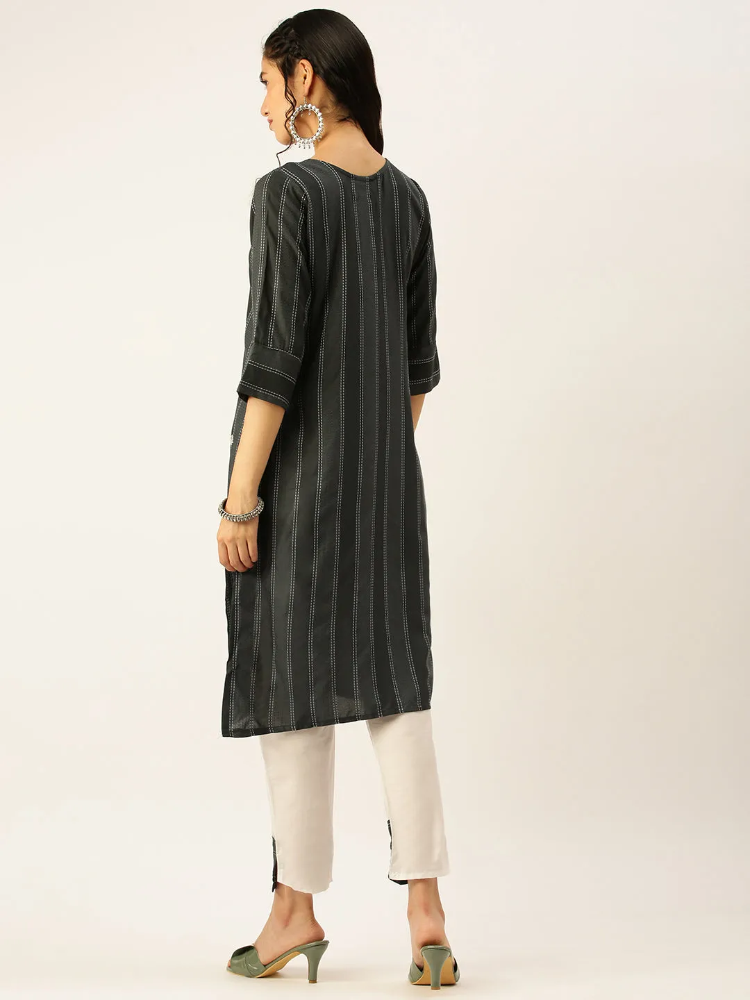 Women's Grey Striped Kurta Sets