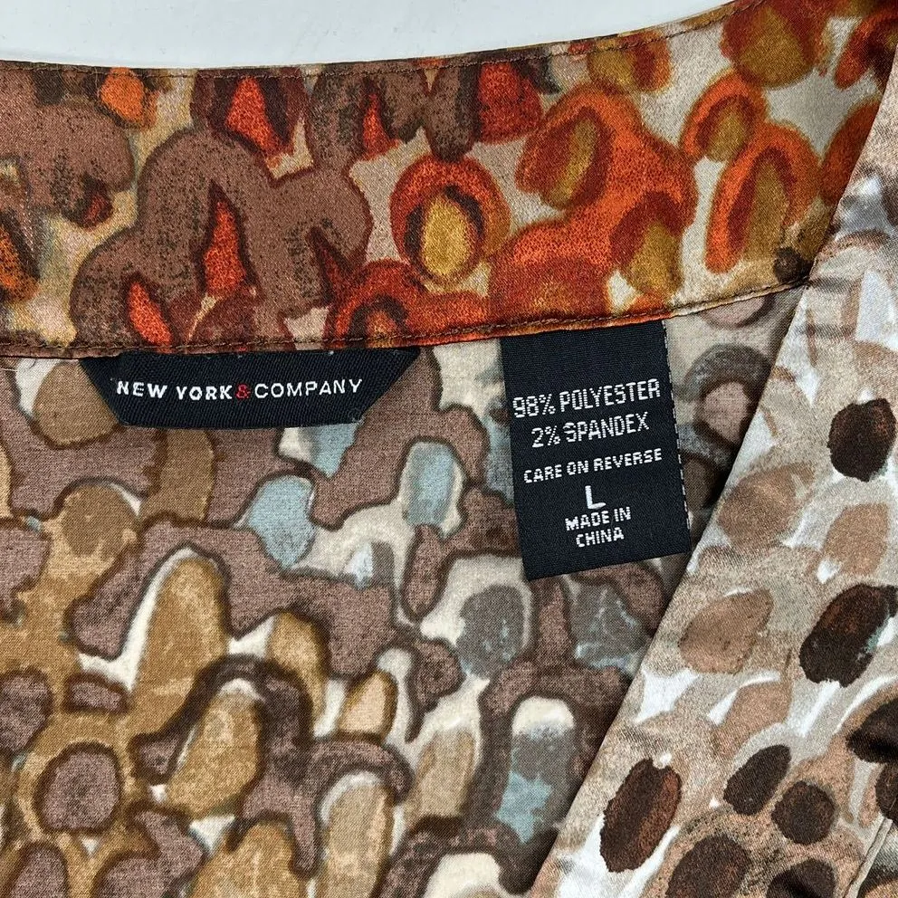 Women's New York & Co. Red Brown Spotted Flutter Sleeve Top - Size Large