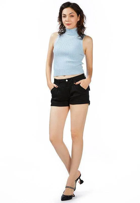 Womens Pleated Flap Pocket Shorts