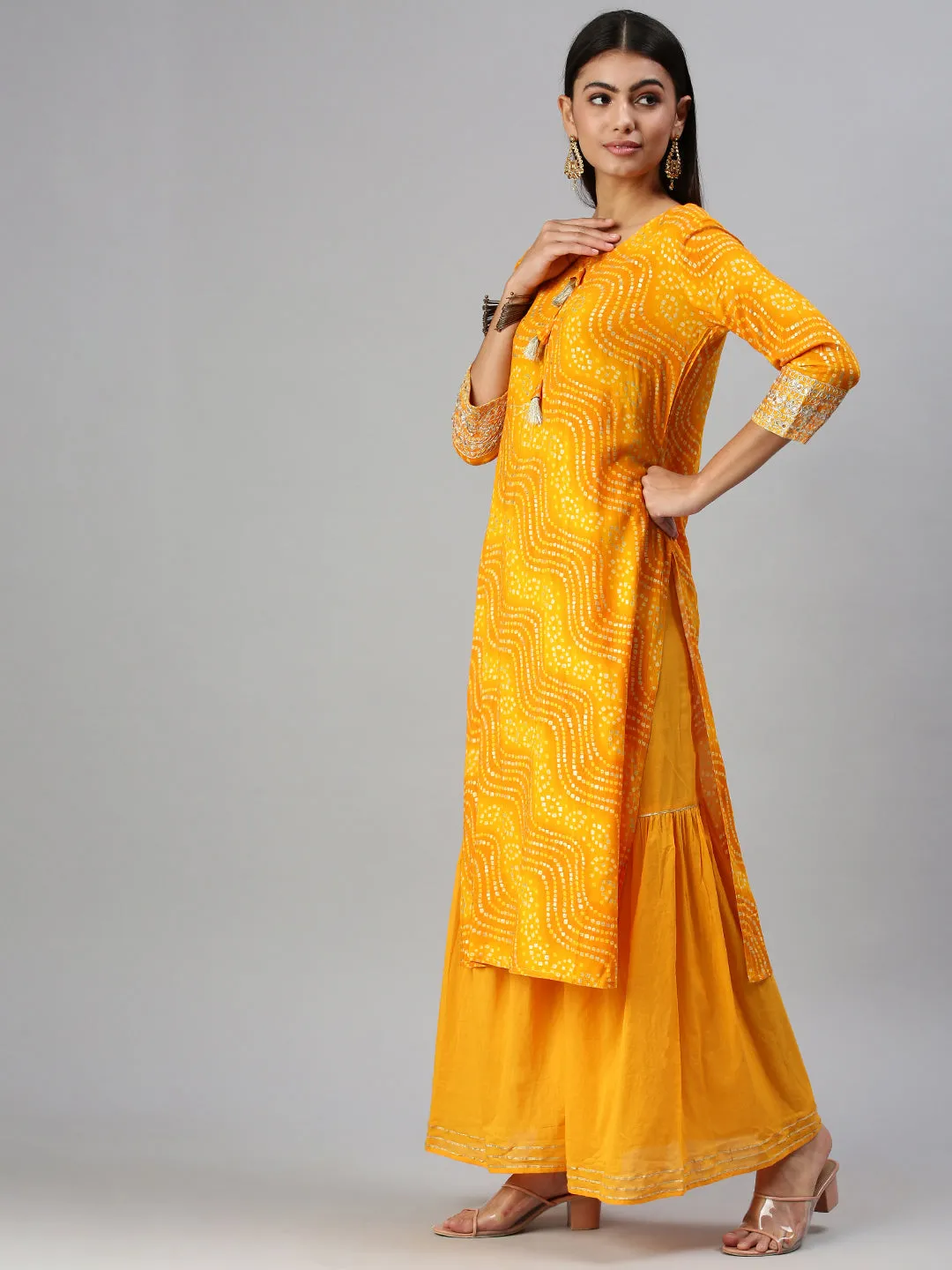Women's Yellow Printed Kurta Sets