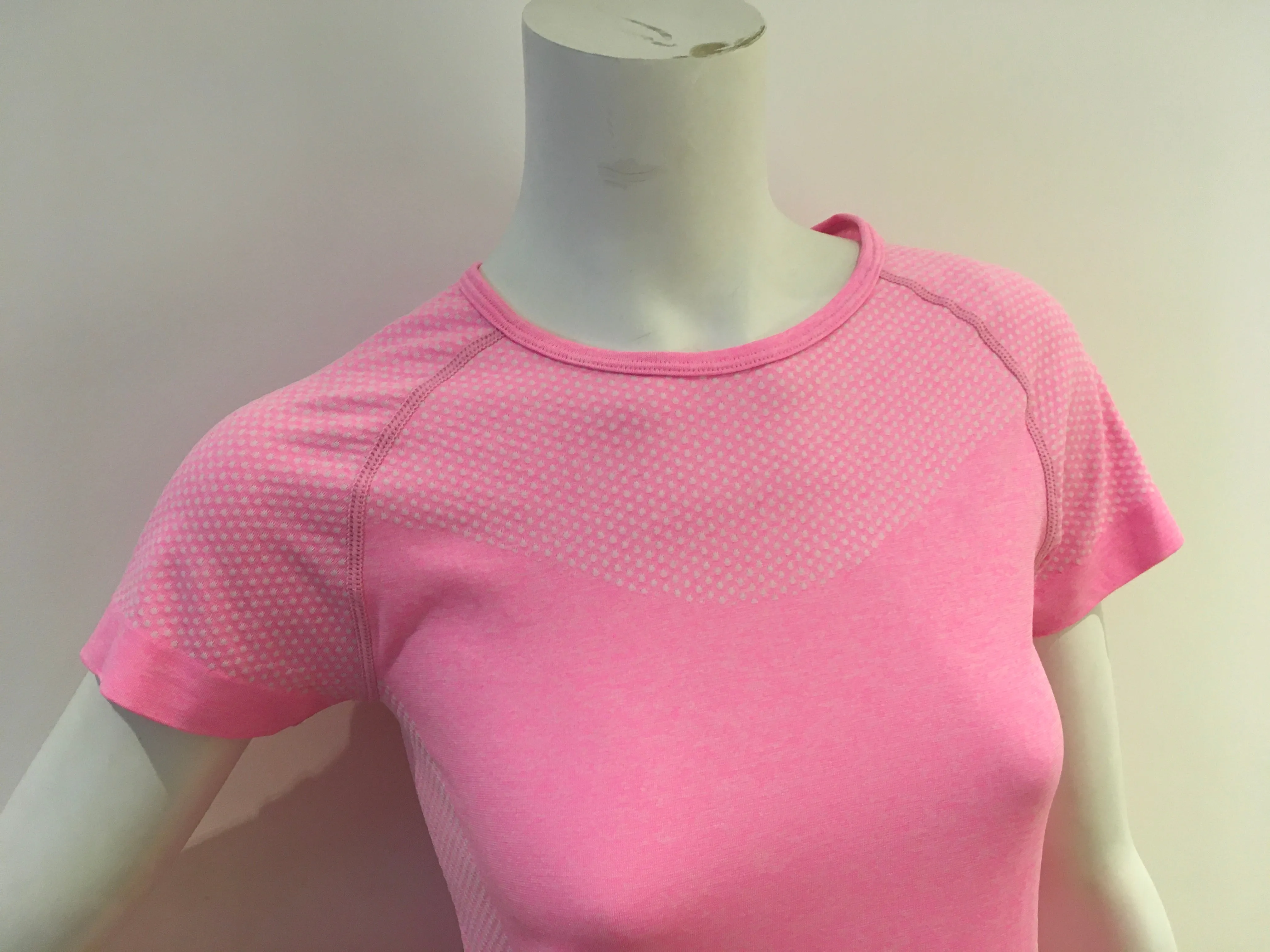 Workout Neon Pink Women's Slim fit T Shirts SIZE UK 10 / 12 ladies